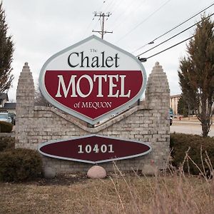 The Chalet Motel